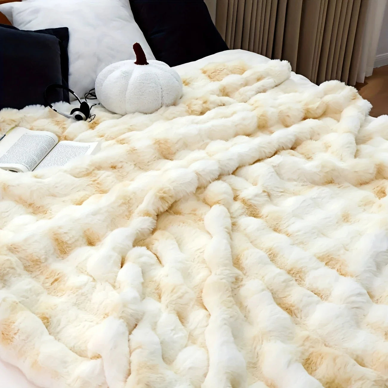 Cozy Luxe Faux Rabbit Fleece Blanket™